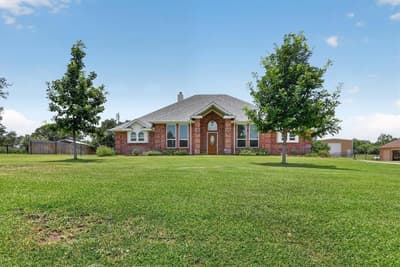 140 Oakwood Court, Lakeside TX 76135