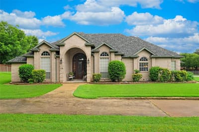 1718 Wanda Way, Arlington TX 76001