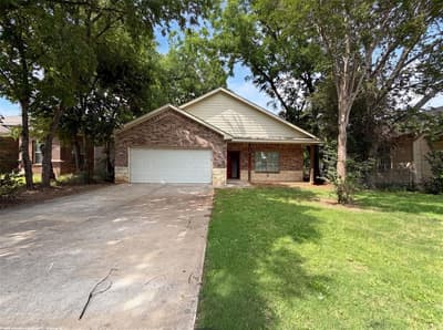 619 E Arlington Avenue, Fort Worth TX 76104