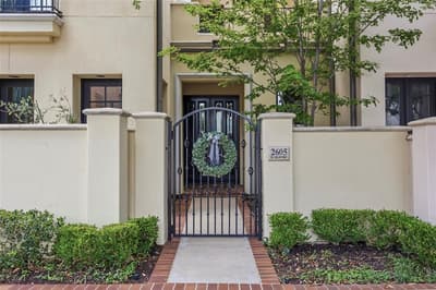 2605 Museum Way, Fort Worth TX 76107