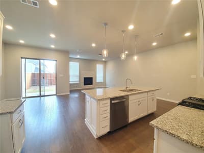 8266 Primrose Way, Dallas TX 75252