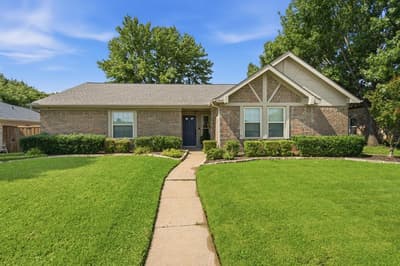 1554 Waterford Drive, Lewisville TX 75077