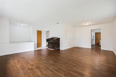 5319 Urban Crest Road, Dallas TX 75227 - Photo 5