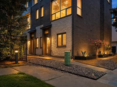 744 Cannen John Lane, Dallas TX 75204