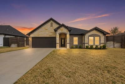 3247 Darvany Drive, Dallas TX 75220
