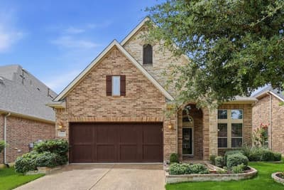 2713 Cole Castle Drive, Lewisville TX 75056
