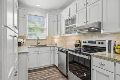 2113 Parkview, Carrollton TX 75006
