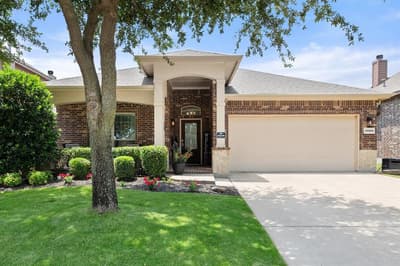 15805 Carlton Oaks Drive, Fort Worth TX 76177