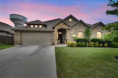 3226 Paisley Drive, Midlothian TX 76065