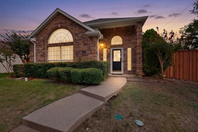 2702 Garden Springs Drive, Richardson TX 75082