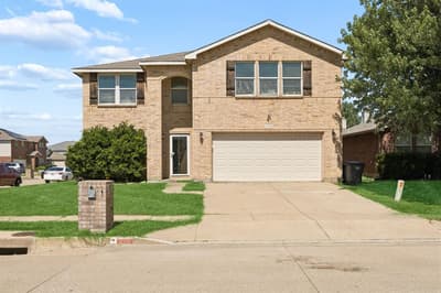 9216 Old Clydesdale Drive, Fort Worth TX 76123