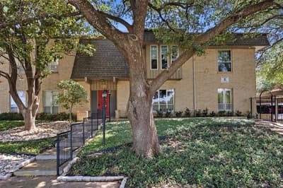 4320 Bellaire Drive S # 225W, Fort Worth TX 76109
