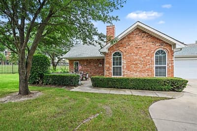 6123 Welden Court, Fort Worth TX 76132