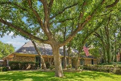 6102 Waterview Drive, Arlington TX 76016