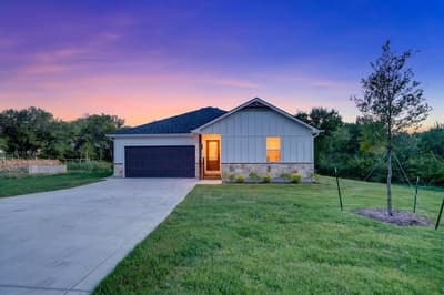 7007 Clarke Drive, Lake Worth TX 76135