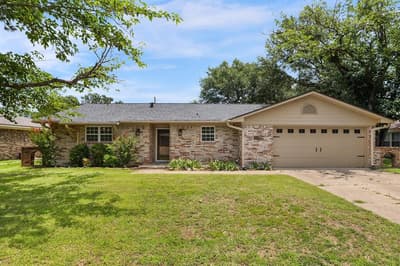 513 Quail Run Street, Greenville TX 75402