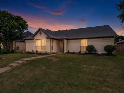 1653 Crosshaven Drive, Lewisville TX 75077
