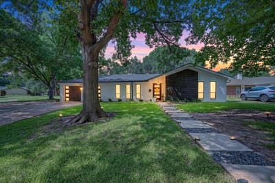 8920 Kincaid Drive, Benbrook TX 76116