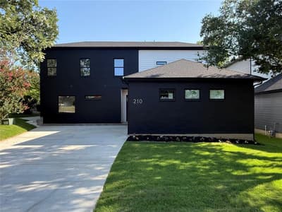 210 Silverleaf Drive, Fort Worth TX 76112