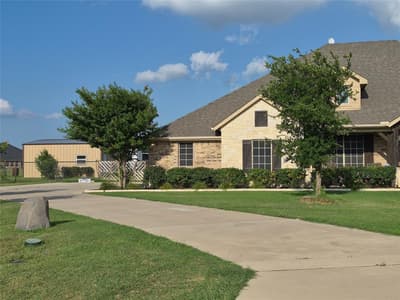 7812 Grain Court, Godley TX 76044