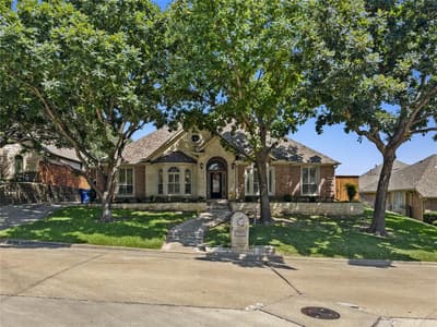 3211 Lake Creek Trail, Mansfield TX 76063