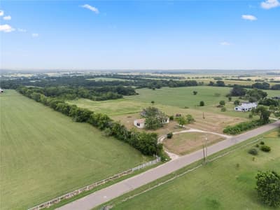 1413 Water Well Road, Lorena TX 76655 - Photo 3