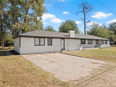 700 W Broadway Street, Winnsboro TX 75494