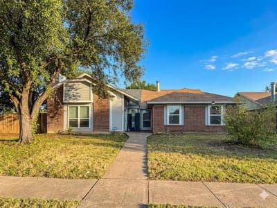 406 Dollins Street, Cedar Hill TX 75104