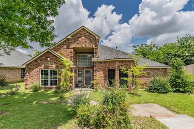 2325 Valley Falls Avenue, Mesquite TX 75181