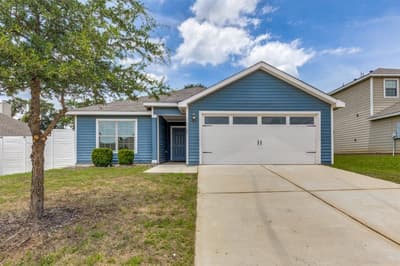 1305 Eagle Lake Drive, Azle TX 76020