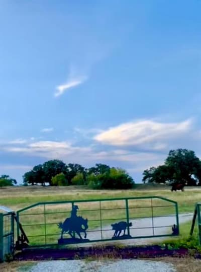 2186 Gilliland Road, Springtown TX 76082