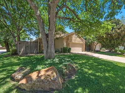4101 Rush Circle, Addison TX 75001