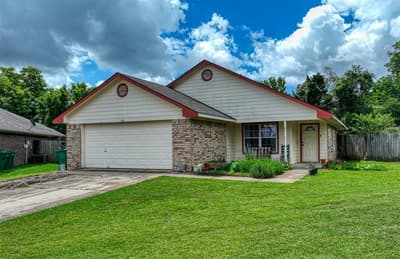 108 Wolf Lane, Lacy Lakeview TX 76705 - Photo 2