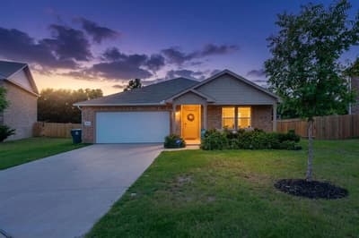 3635 Chestnut Oak Drive, Dallas TX 75253