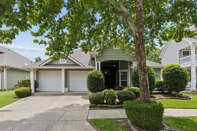 1104 Bell Manor Drive, Savannah TX 76227