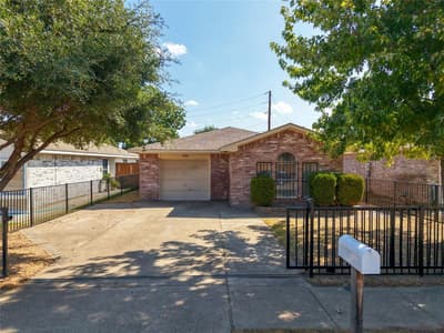 2428 Summit Lane, Dallas TX 75227