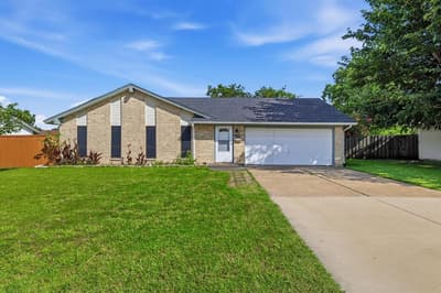 2304 Greenwood Circle, Carrollton TX 75006