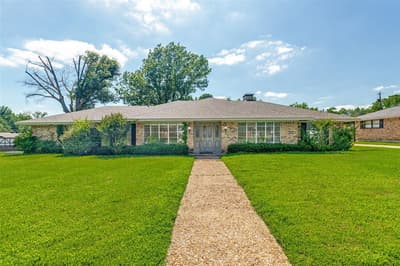 2500 Brookhaven Drive, Denison TX 75020