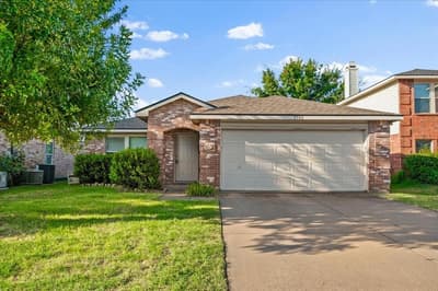 5504 Camarillo Drive, Fort Worth TX 76244