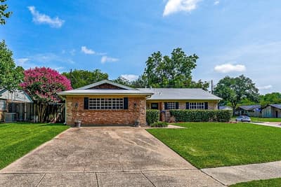 734 Kingswood Avenue, Richardson TX 75080