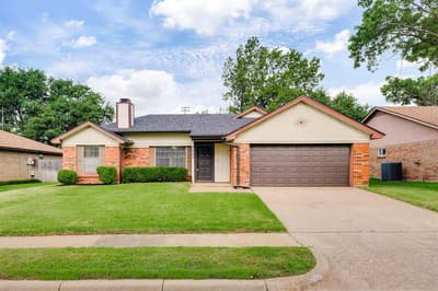 3005 Richwood Circle, Bedford TX 76021