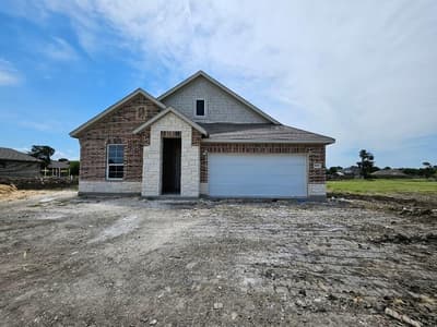 901 Silverleaf Drive, Ennis TX 75119