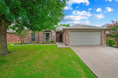 721 Morgan Drive, Burleson TX 76028