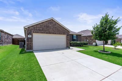 1424 Vernon Drive, Aubrey TX 76227 - Photo 4
