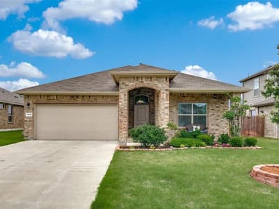 1215 Pacifica Trail, Cleburne TX 76033
