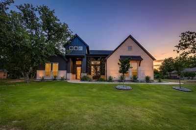 673 S Sugartree Drive, Lipan TX 76462