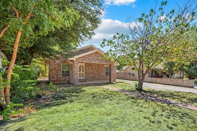 422 N Wood Street, Denton TX 76209 - Photo 3