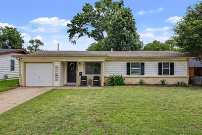 411 E Tucker Boulevard, Arlington TX 76010