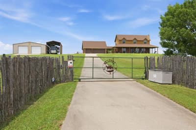 117 John Chisholm Road, Weatherford TX 76087