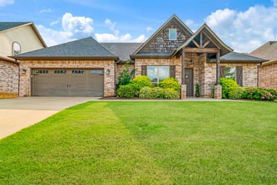 1045 Addison, Reno TX 75462